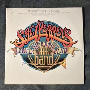 Sgt Peppers Lonely Hearts Club Band LP 1978  Bee Gees Alice Cooper